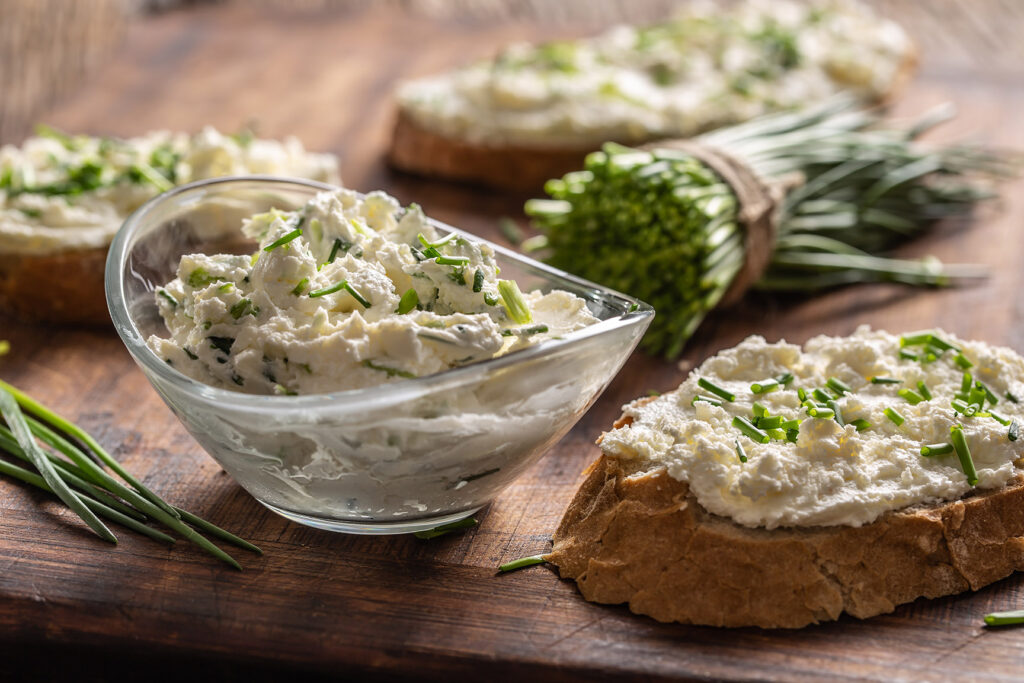 Rezept Frischkäseaufstrich mit Kräutern Moltein-PLUS